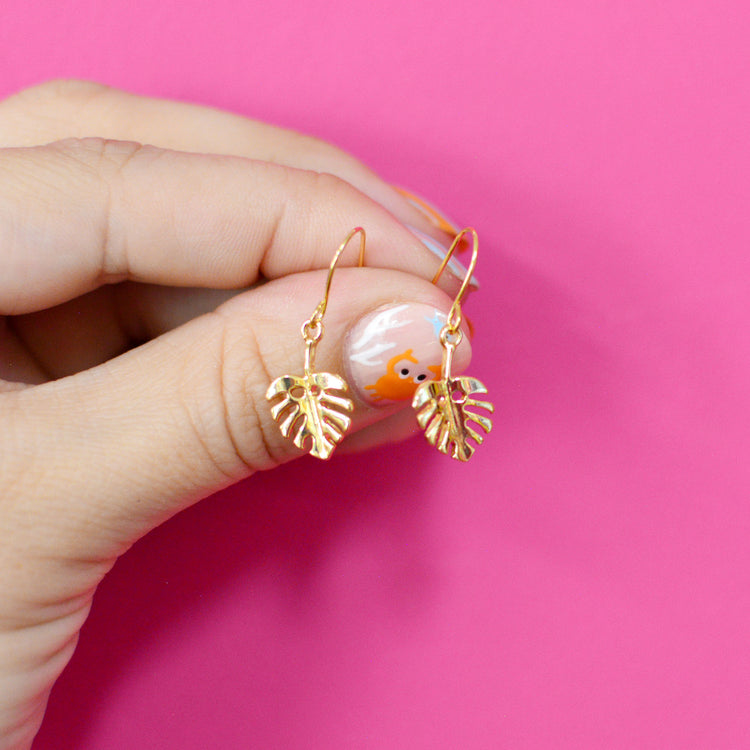 Monstera Leaf Gold Earrings