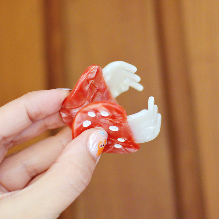 Mushroom Midi Hair Claw