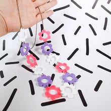 Load image into Gallery viewer, Daisy Chain Statement Necklace
