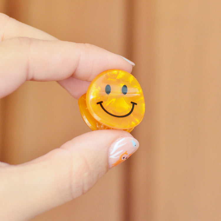 Smile Face Mini Hair Claw
