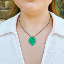 Load image into Gallery viewer, Monstera Mini Necklace
