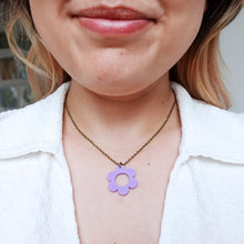 Load image into Gallery viewer, Daisy Mini Necklace
