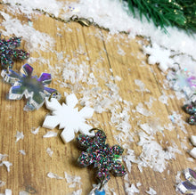 Load image into Gallery viewer, Snowflake Statement Necklace
