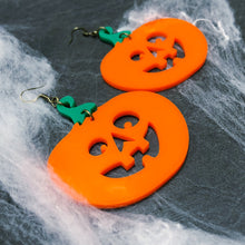 Load image into Gallery viewer, Pumpkin Halloween Earrings
