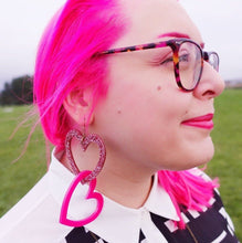 Load image into Gallery viewer, Interlocked Heart Earrings

